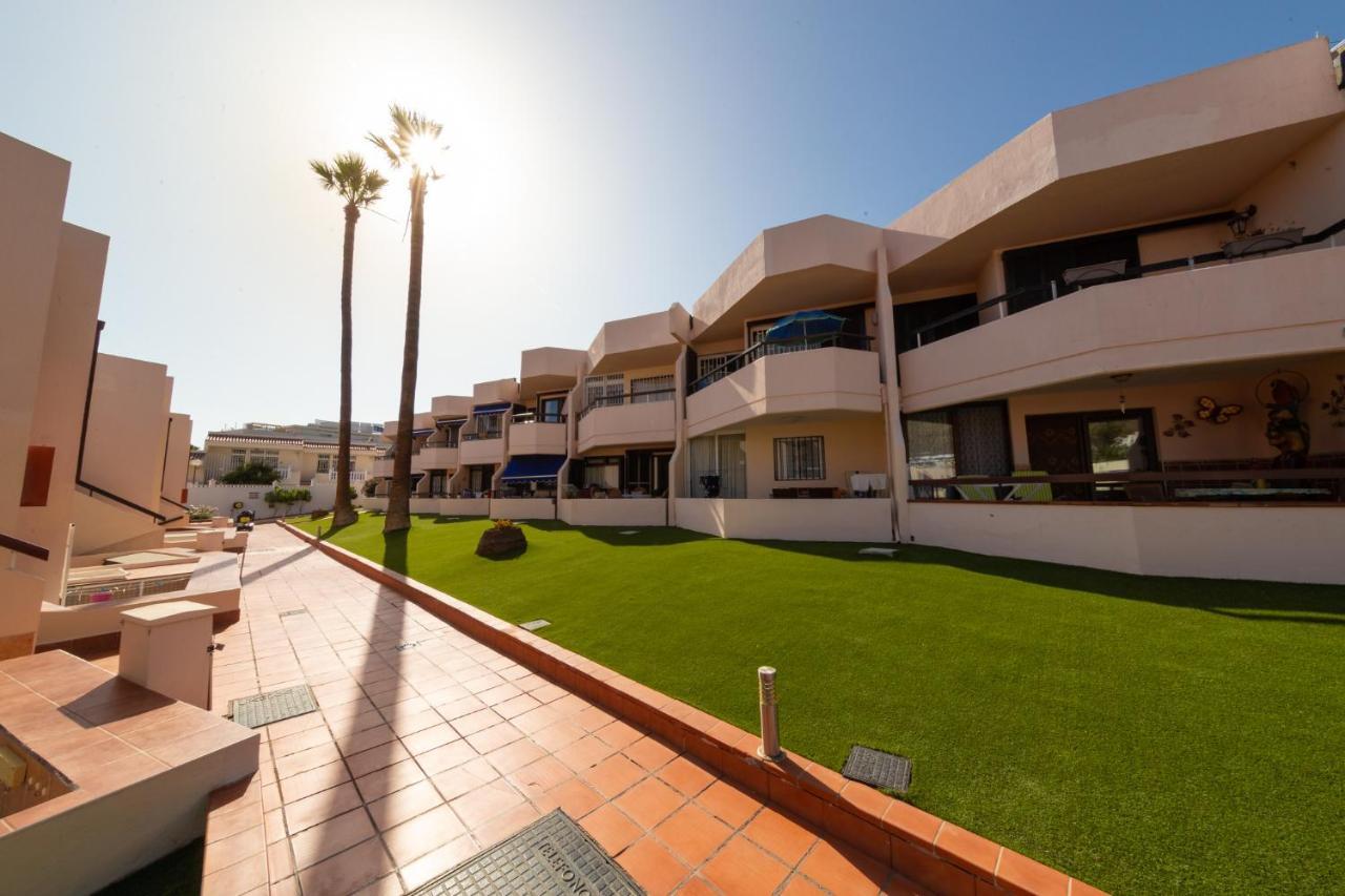 Apartamento En Sur Y Sol Los Cristianos Los Cristianos  Exterior photo