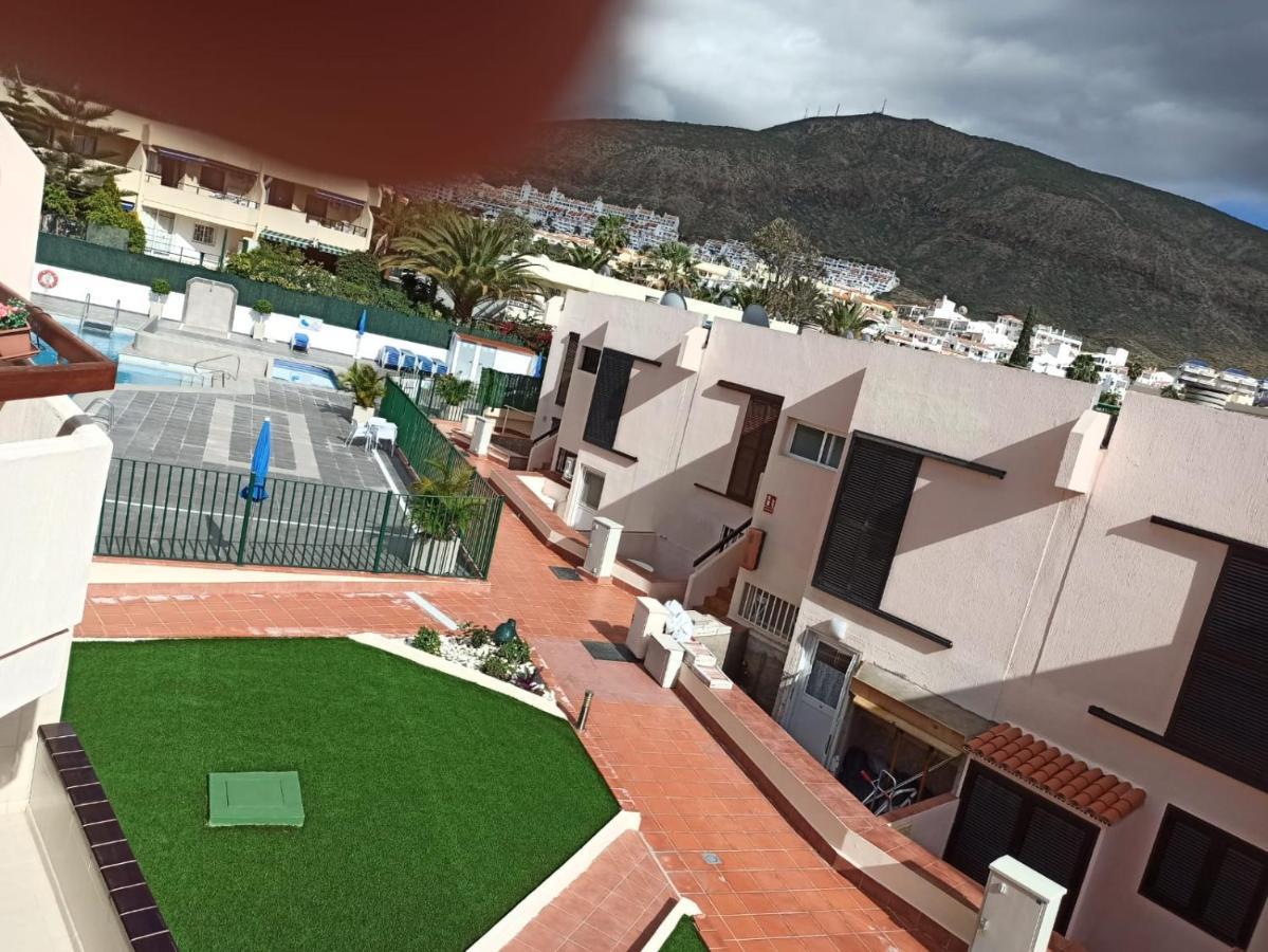 Apartamento En Sur Y Sol Los Cristianos Los Cristianos  Exterior photo